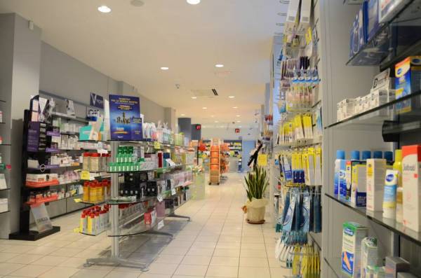 interno farmacia fgaleno