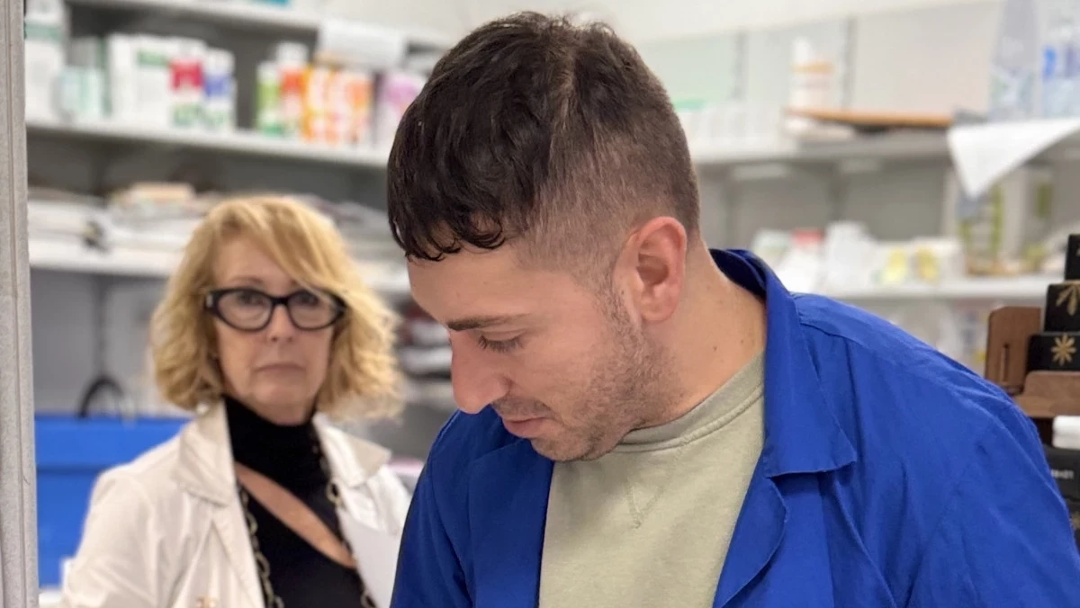 Il nostro Staff all'interno della Farmacia Galeno Livorno - 9