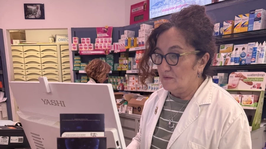 Il nostro Staff all'interno della Farmacia Galeno Livorno - 2